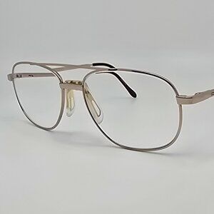 Marchon NYC M-151 714 Gold Aviator Eyeglasses Frame w/ Flexhinge 57-17-140
